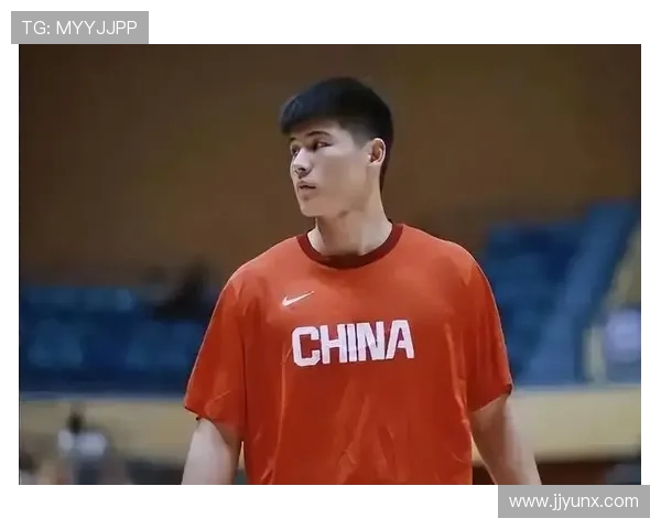 陈家政高效13分钟20分5板闪耀全场